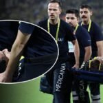 Korkutan anlar! Fenerbahçe'de Kerem Aktürkoğlu sedyeyle sahadan çıkarıldı - Fanatik Gazetesi Fenerbahçe (FB) Haberleri Spor