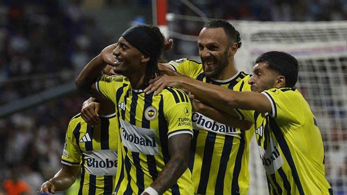 Fenerbahçe'den dev adım! UEFA Kulüpler sıralaması güncellendi - Fanatik Gazetesi Fenerbahçe (FB) Haberleri Spor