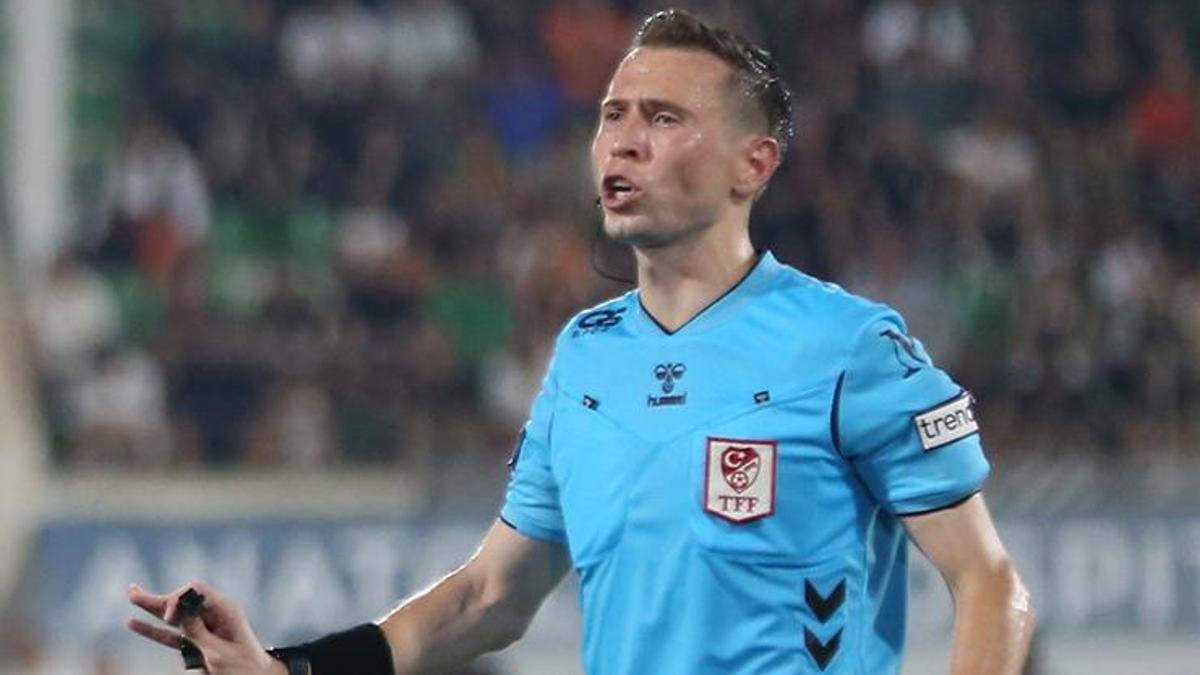Süper Lig'de 3. haftanın hakemleri açıklandı! Alanyaspor-Beşiktaş maçının hakemi Adnan Deniz Kayatepe'ye şok! - Fanatik Gazetesi Süper Lig Haberleri - Spor