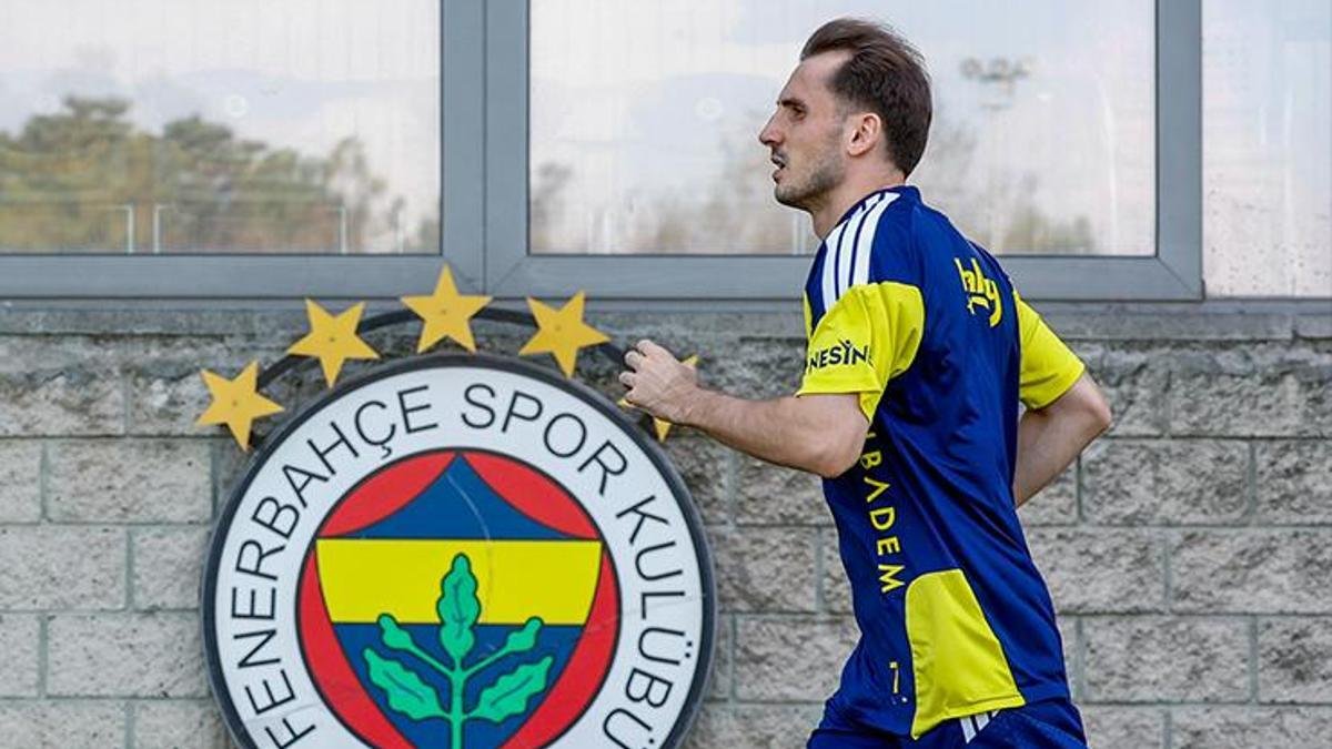 Fenerbahçe'de Kerem Aktürkoğlu sahaya indi! FIFA Protokolü detayı... - Fanatik Gazetesi Fenerbahçe (FB) Haberleri Spor