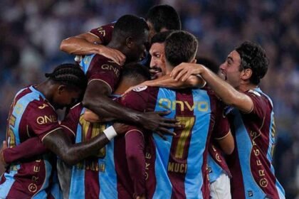 Trabzonspor'da sürpriz ayrılık! Fransa yolcusu - Fanatik Gazetesi Trabzonspor (TS) Haberleri - Spor