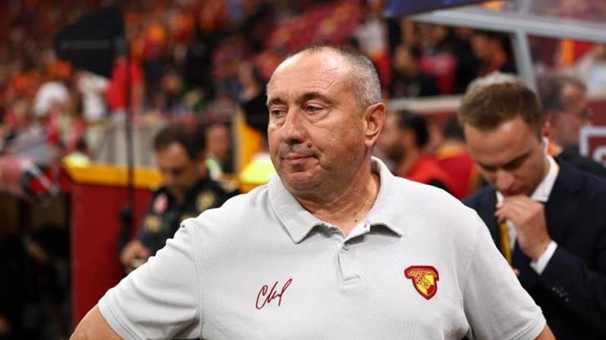 Göztepe Teknik Direktörğ Stanimir Stoilov'dan Galatasaray açıklaması: 'Buradan puan hak ederek ayrılmamız gerekiyordu' - Fanatik Gazetesi Futbol Haberleri - Spor