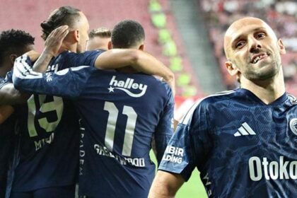 Samsun'da yine sahnede! Fenerbahçe'nin yıldızı Vedat Muriqi durdurulamıyor - Fanatik Gazetesi Fenerbahçe (FB) Haberleri Spor