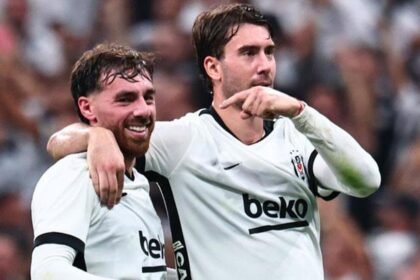 VLAHOVİC HAT-TRICK! Orkun Kökçü'den Vlahovic'e penaltı jesti; Sırp golcü hesabı Çorum maçında açtı