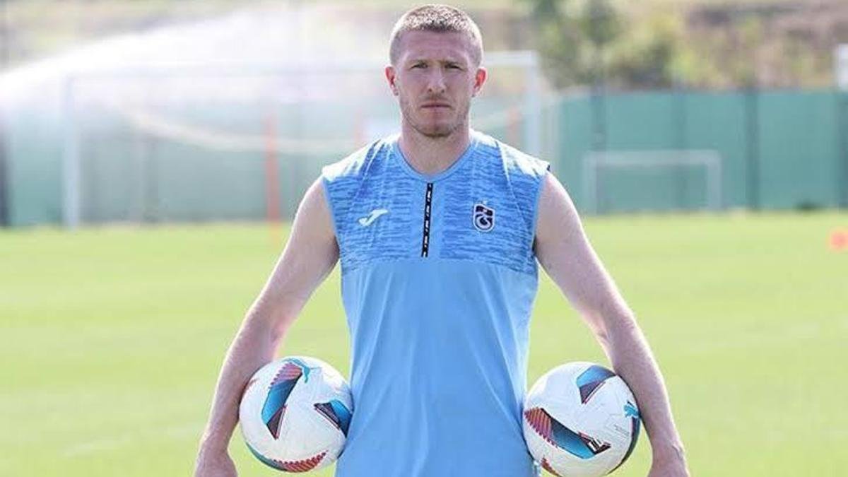 Trabzonspor'da bir ayrılık daha! Resmen açıklandı... - Fanatik Gazetesi Trabzonspor (TS) Haberleri - Spor