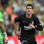 Duvan Vlahovic Kadıköy'ü susturdu! Beşiktaş'ın golcüsünden derbi mesaisi - Fanatik Gazetesi Beşiktaş (BJK) Haberleri - Spor