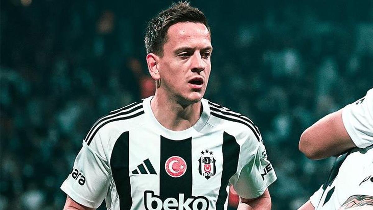 Amir Hadziahmetovic Bulgaristan ekibine gidiyor - Fanatik Gazetesi Beşiktaş (BJK) Haberleri - Spor