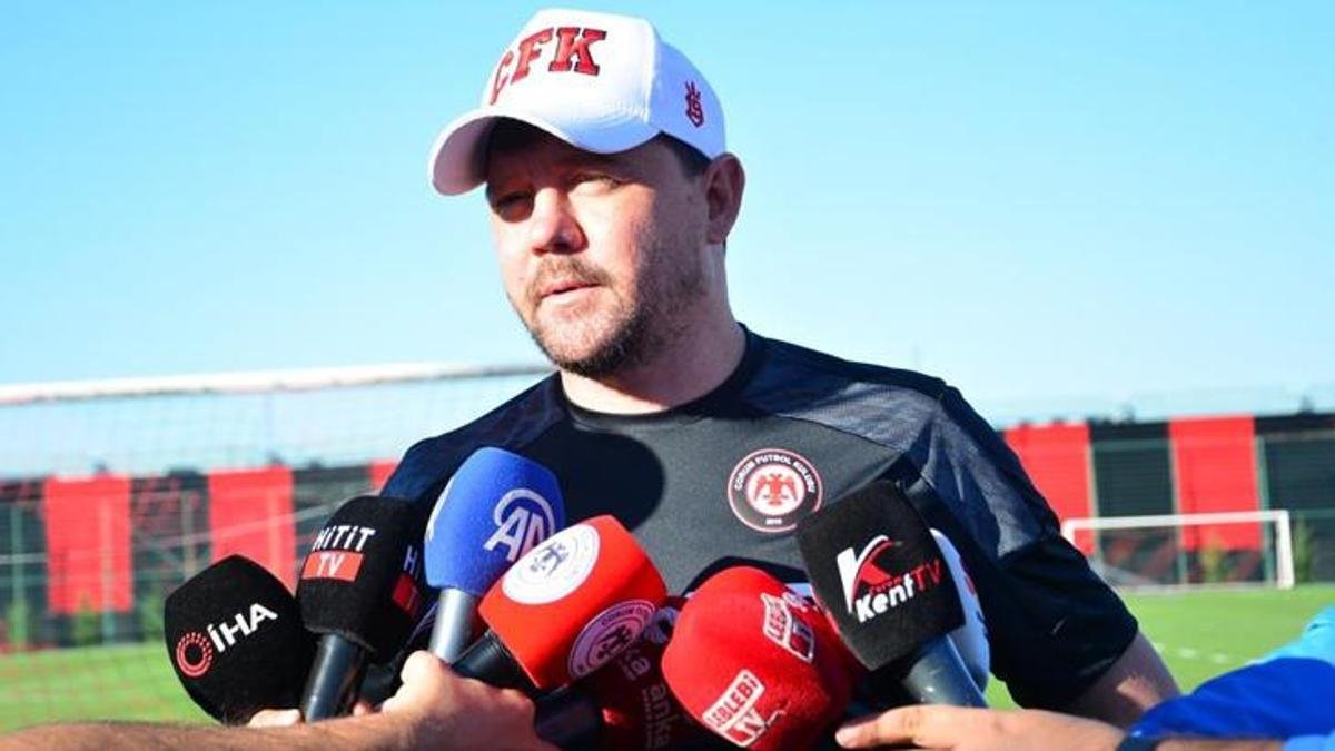 Çorum FK Teknik Direktörü Uğur Uçar: Samsun'da deplasmanındaki ilk 3 puan için sahaya çıkacağız - Fanatik Gazetesi Futbol Haberleri - Spor