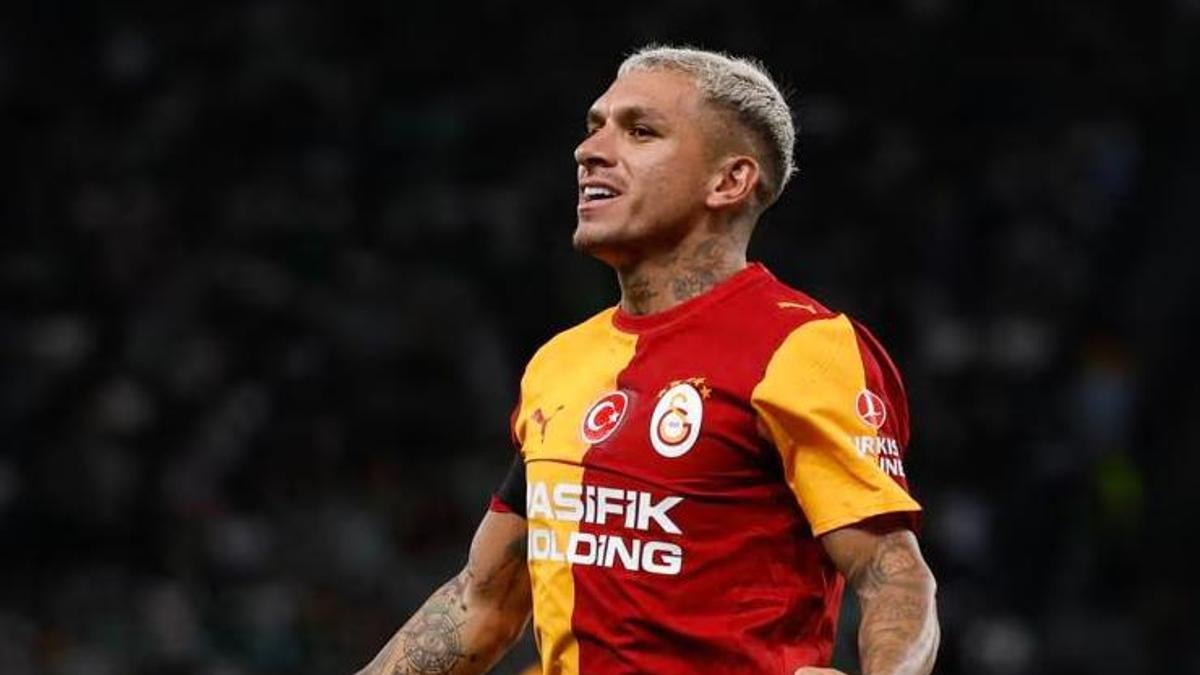 Galatasaray'da Şampiyonlar Ligi'nin ilk golü Torreira'dan! Kariyerinde bir ilk - Fanatik Gazetesi Galatasaray (GS) Haberleri - Spor