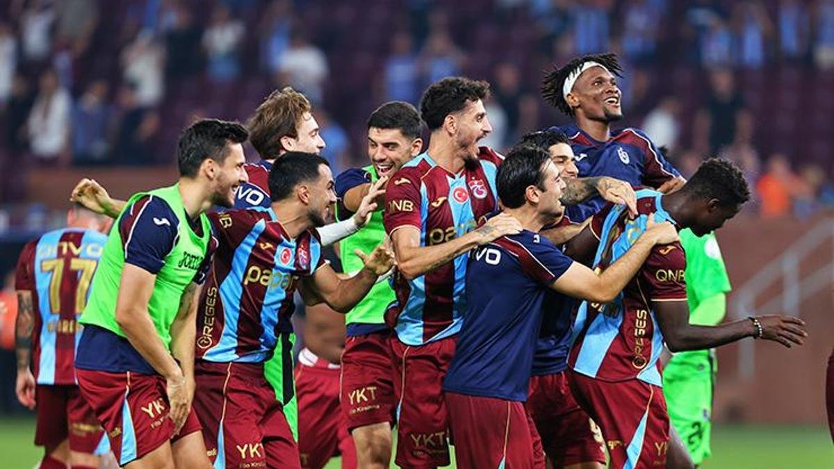 Trabzonspor rakiplerine fark attı! Süper Lig’de zirveyi kaptı - Fanatik Gazetesi Trabzonspor (TS) Haberleri - Spor