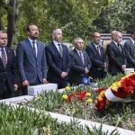 Metin Oktay, kabri başında anıldı | Dursun Özbek: Örnek alınacak bir kişiliği vardı - Fanatik Gazetesi Galatasaray (GS) Haberleri - Spor