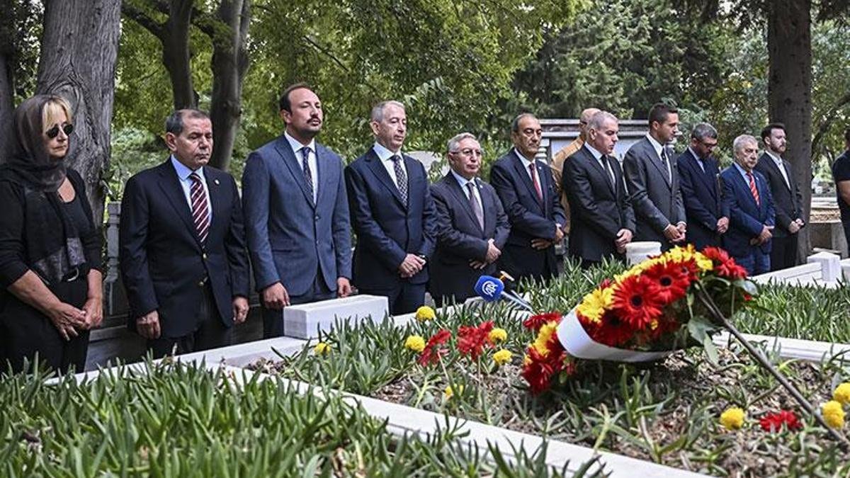 Metin Oktay, kabri başında anıldı | Dursun Özbek: Örnek alınacak bir kişiliği vardı - Fanatik Gazetesi Galatasaray (GS) Haberleri - Spor