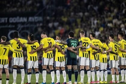 Fenerbahçe'nin Gaziantep maçı kamp kadrosu açıklandı! Yıldız oyuncu yok - Fanatik Gazetesi Fenerbahçe (FB) Haberleri Spor