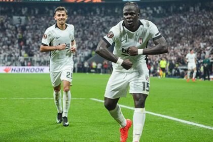 Beşiktaş'ın yıldızı Olaitan'a milli davet - Fanatik Gazetesi Beşiktaş (BJK) Haberleri - Spor