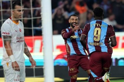 🚨 Trabzonspor'dan Reis'le rüya başlangıç! Aslan, farklı mağlup... (ÖZET) Trabzonspor - Galatasaray maç sonucu 4-0