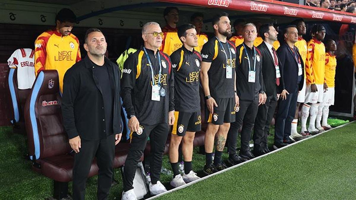 Okan Buruk neden atıldı? Galatasaray Yardımcı Antrenörü İrfan Saraloğlu'ndan olay açıklama! 'Kör müsün...' - Fanatik Gazetesi Galatasaray (GS) Haberleri - Spor