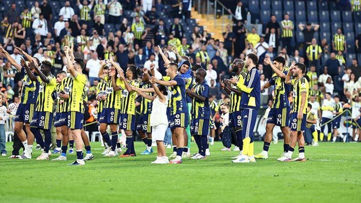 Fenerbahçe milli araya 8-0 moraliyle girdi - Fanatik Gazetesi Fenerbahçe (FB) Haberleri Spor