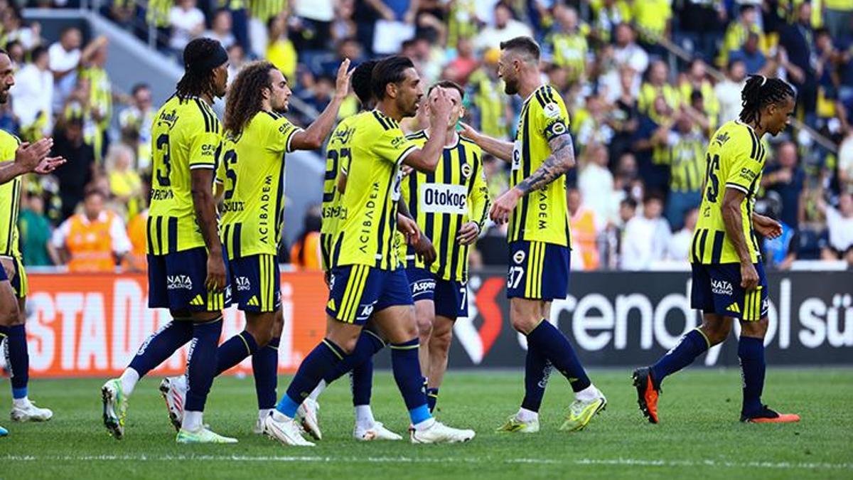 Fenerbahçe'de 13 futbolcu milli takıma çağırıldı - Fanatik Gazetesi Fenerbahçe (FB) Haberleri Spor