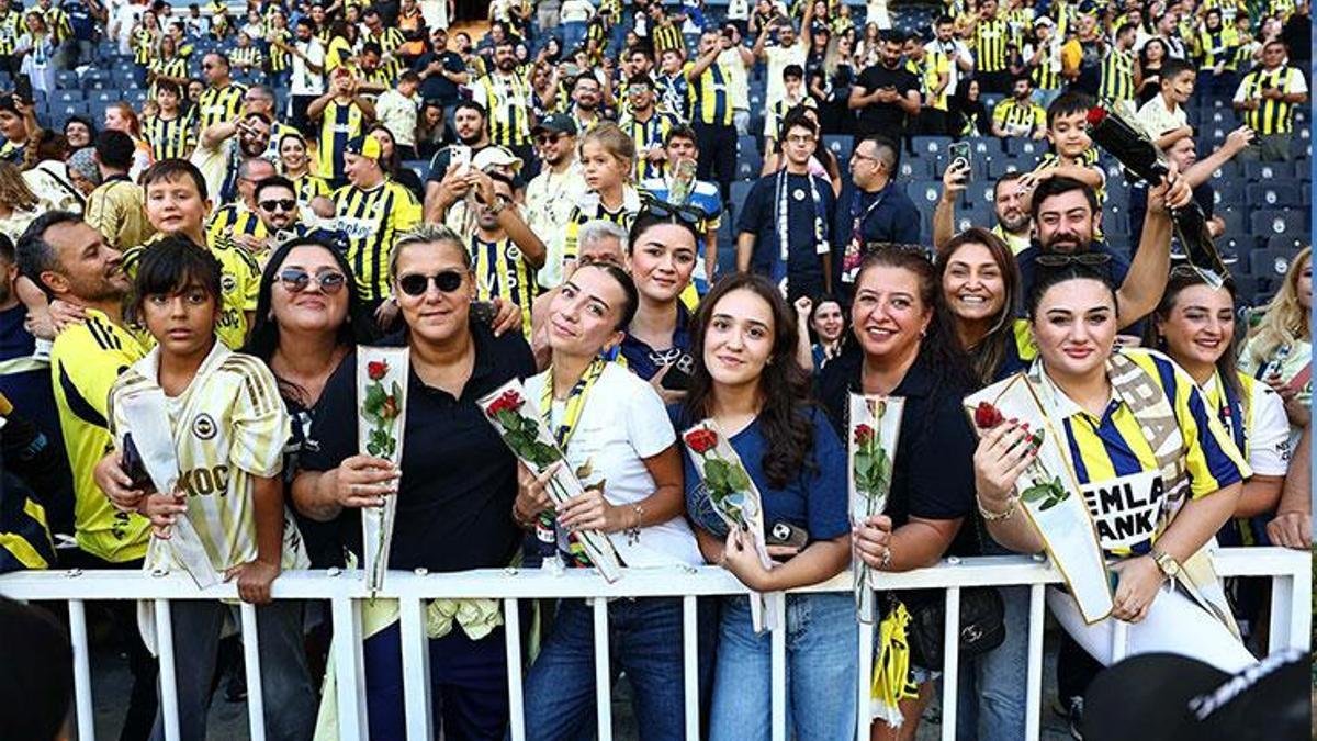 Fenerbahçeli kadınlar locada ağırlandı - Fanatik Gazetesi Fenerbahçe (FB) Haberleri Spor