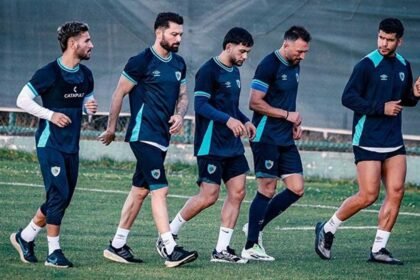 Erzurumspor FK'da 5 günlük izin sona erdi - Fanatik Gazetesi Futbol Haberleri - Spor