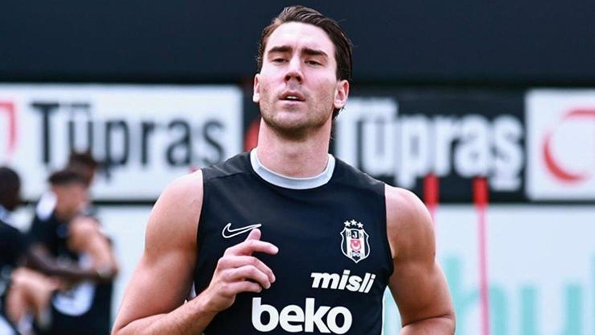 Beşiktaş'ta Vlahovic takımdan ayrı çalıştı - Fanatik Gazetesi Beşiktaş (BJK) Haberleri - Spor