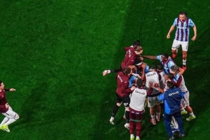 Trabzonspor'da sakatlık şoku: Yırtık ve kanama - Fanatik Gazetesi Trabzonspor (TS) Haberleri - Spor