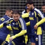 Fenerbahçe'de kaptan Mert Hakan Yandaş'a yeşil ışık - Fanatik Gazetesi Fenerbahçe (FB) Haberleri Spor