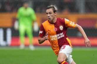 Valeri Karpin'den Batrakov yorumu: 'Yer bulmasını umuyoruz' - Fanatik Gazetesi Galatasaray (GS) Haberleri - Spor