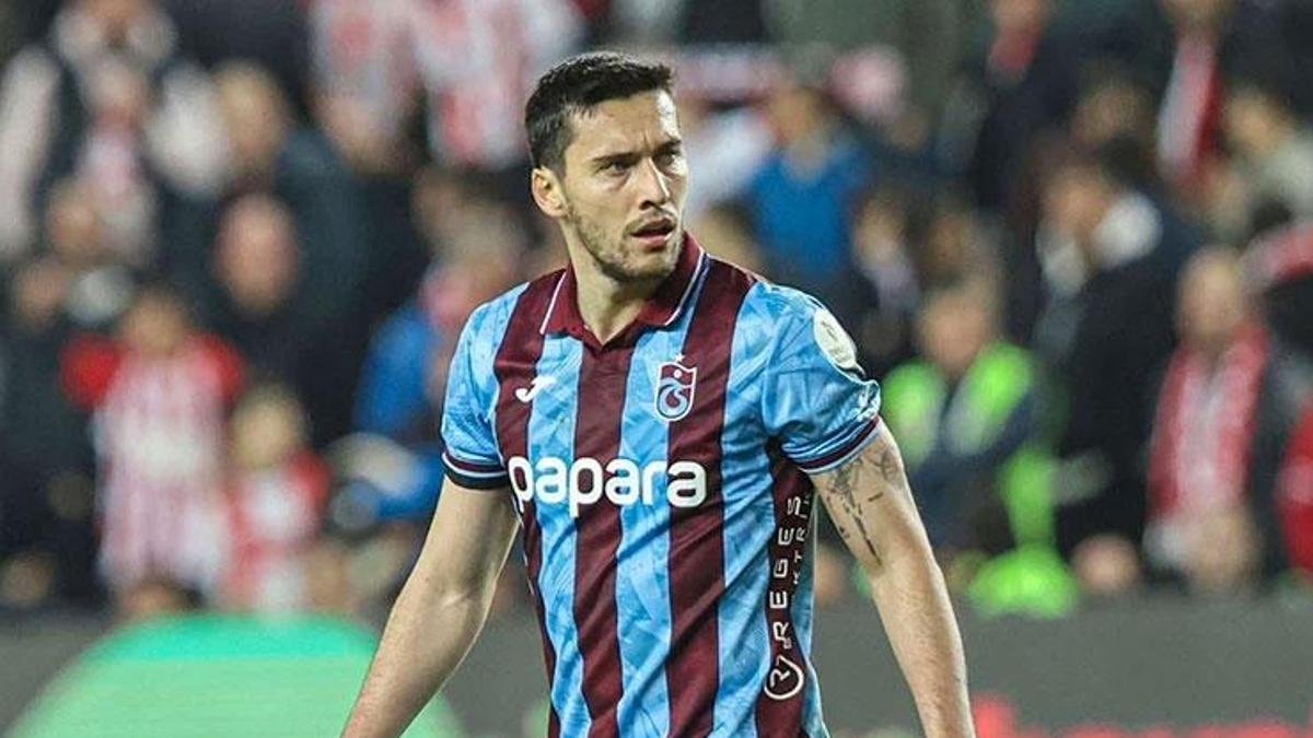 Trabzonspor'da veda vakti! Ayrılacak ilk isim belli oldu - Fanatik Gazetesi Trabzonspor (TS) Haberleri - Spor
