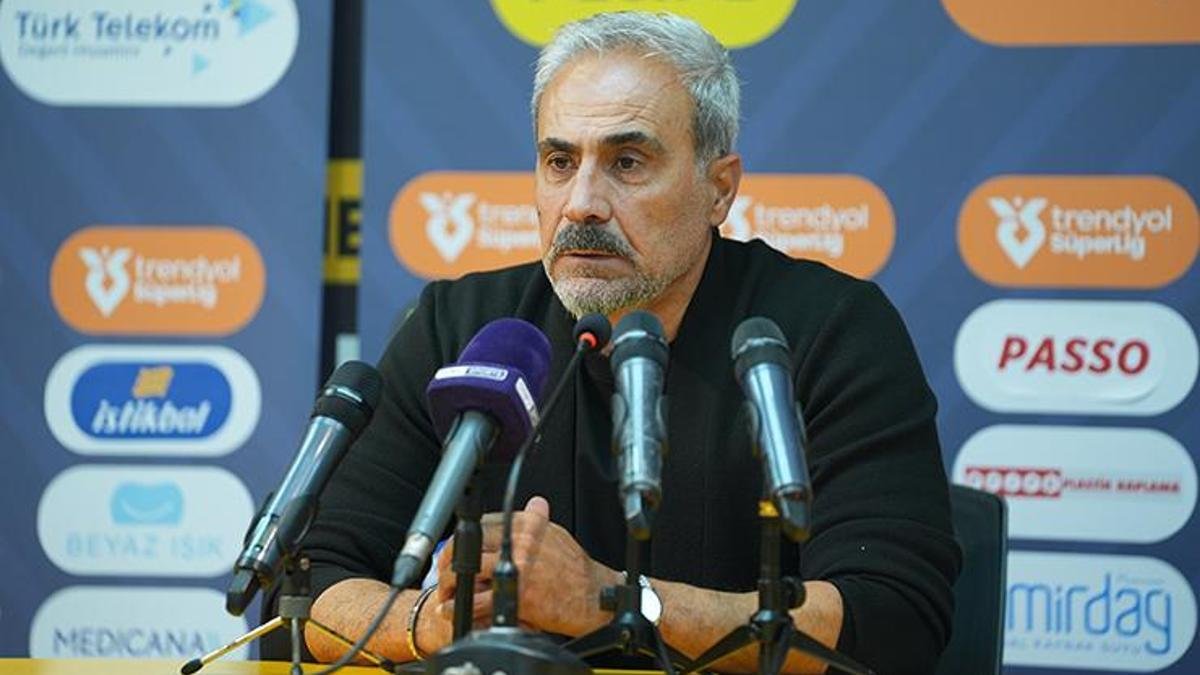 Eyüpspor Teknik Direktörü Mustafa Dalcı'dan Göztepe açıklaması: 85 dakika 10 kişi oynamak gerçekten kolay değil - Fanatik Gazetesi Futbol Haberleri - Spor