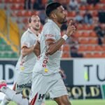 Göztepeli Rhaldney kariyerindeki 300. maçına çıktı - Fanatik Gazetesi Futbol Haberleri - Spor