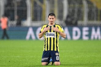 Fenerbahçe'de Mert Hakan Yandaş 568 gün sonra maça çıktı! - Fanatik Gazetesi Fenerbahçe (FB) Haberleri Spor